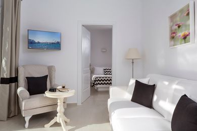 Colours Of Mykonos Luxury Residences & Aparthotel 4*