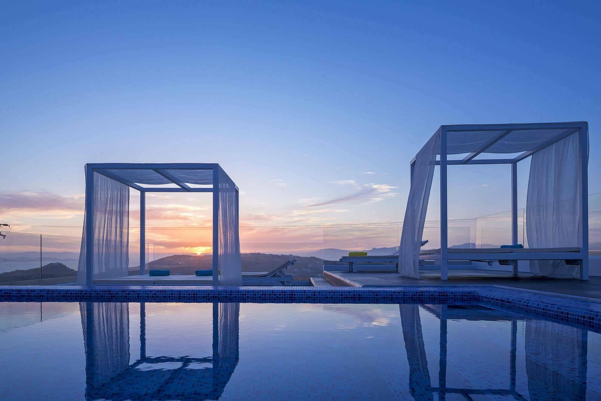 Aparthotel Colours Of Mykonos Luxury Residences & Psarou (Mykonos)